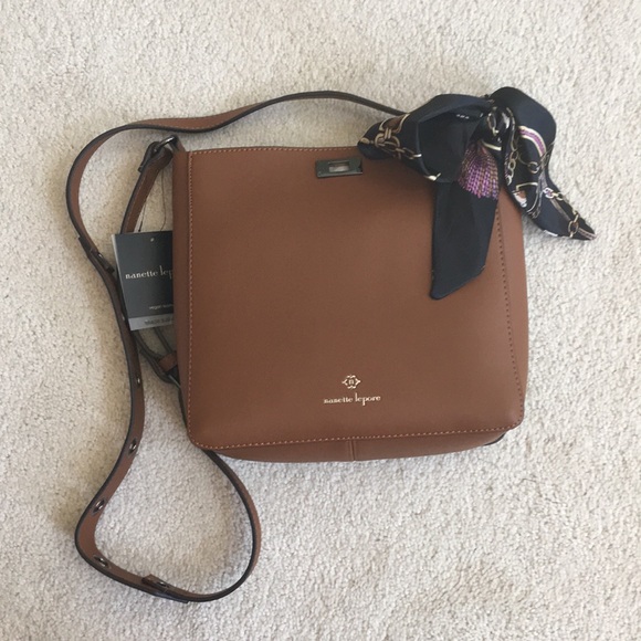 NWT Nanette Lepore Nicola Bucket Crossbody - Picture 1 of 6